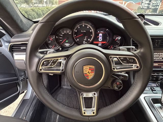 PORSCHE保時捷 911 TURBO  第17張相片