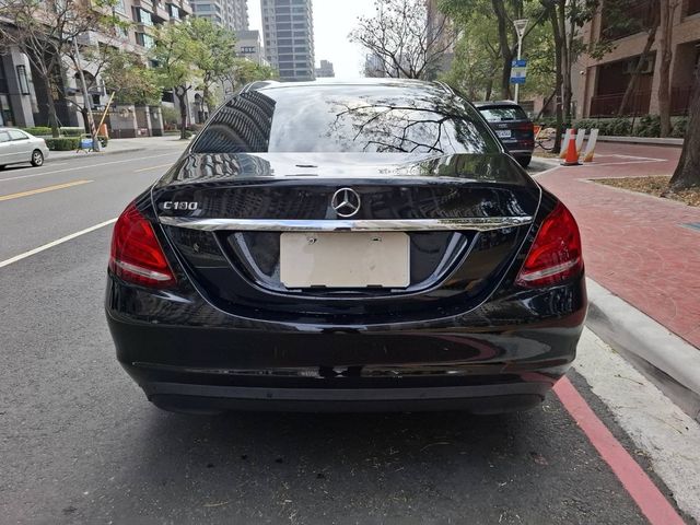 M-BENZ賓士 C180  第4張相片