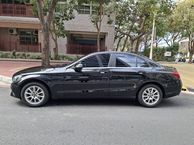 M-BENZ賓士 C180  第7張相片