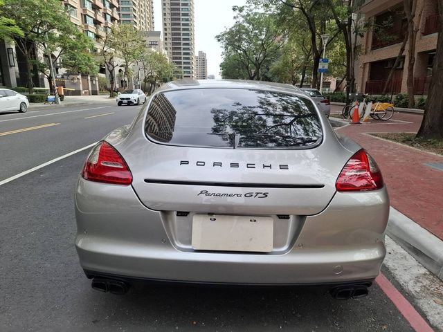 PORSCHE保時捷 PANAMERA  第4張相片