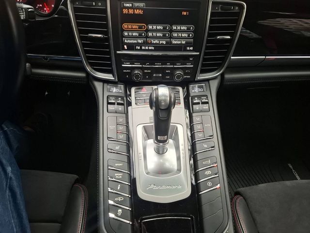 PORSCHE保時捷 PANAMERA  第12張相片