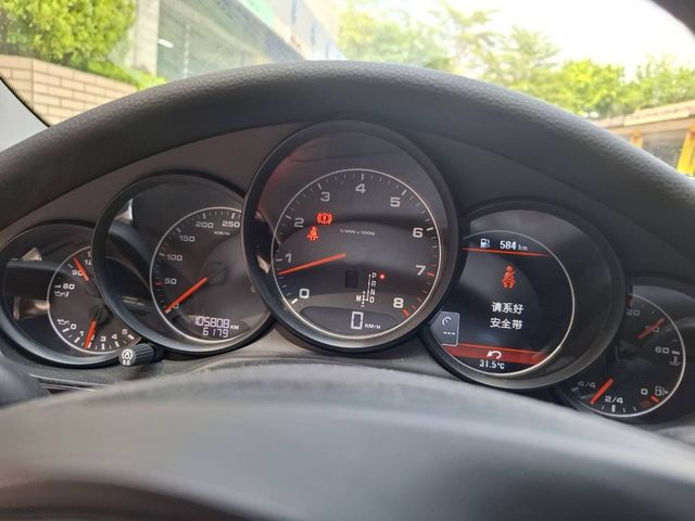 PORSCHE保時捷 PANAMERA  第5張相片