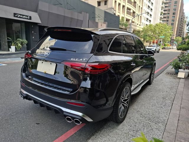 M-BENZ賓士 GLC43  第2張相片