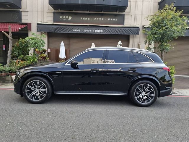 M-BENZ賓士 GLC43  第8張相片