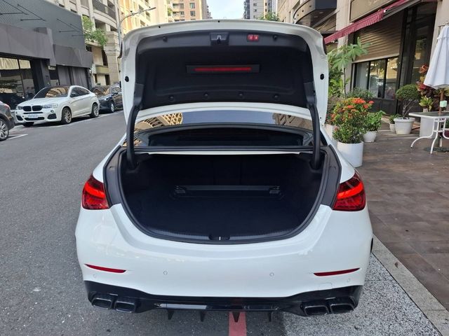 M-BENZ賓士 C300  第8張相片