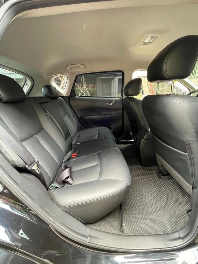 NISSAN日產 TIIDA  第13張相片