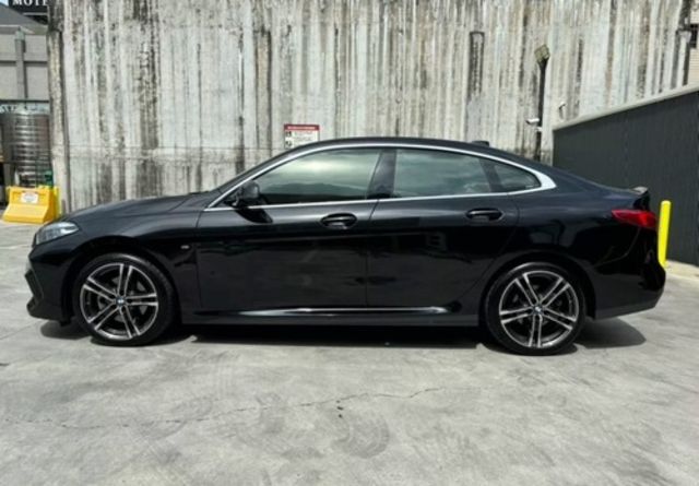 BMW寶馬 218I  第2張相片