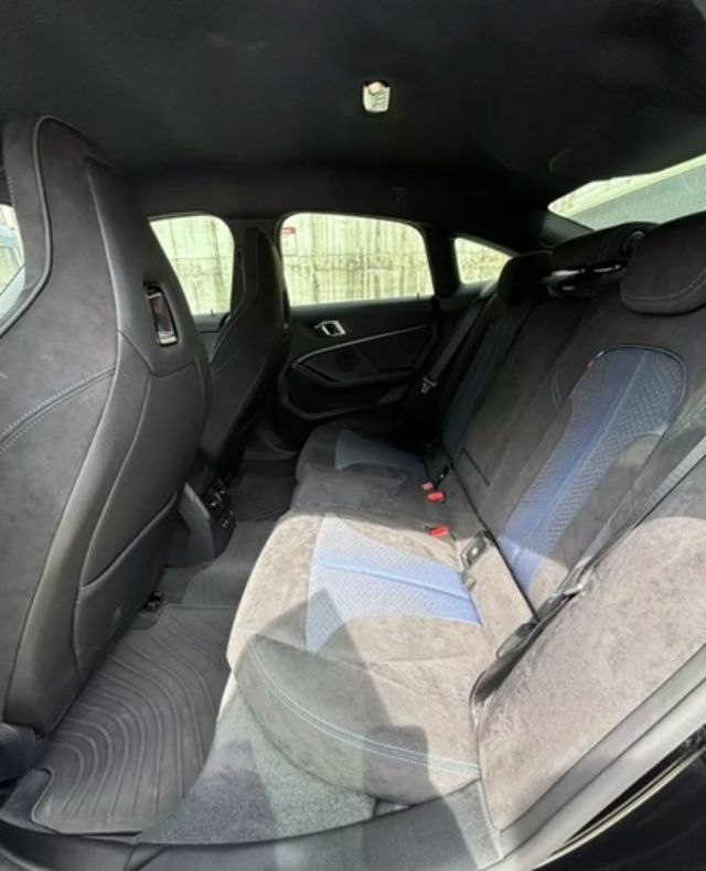 BMW寶馬 218I  第10張相片