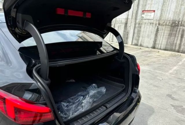 BMW寶馬 218I  第13張相片