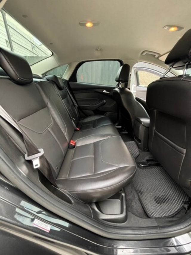 FORD福特 FOCUS  第15張相片