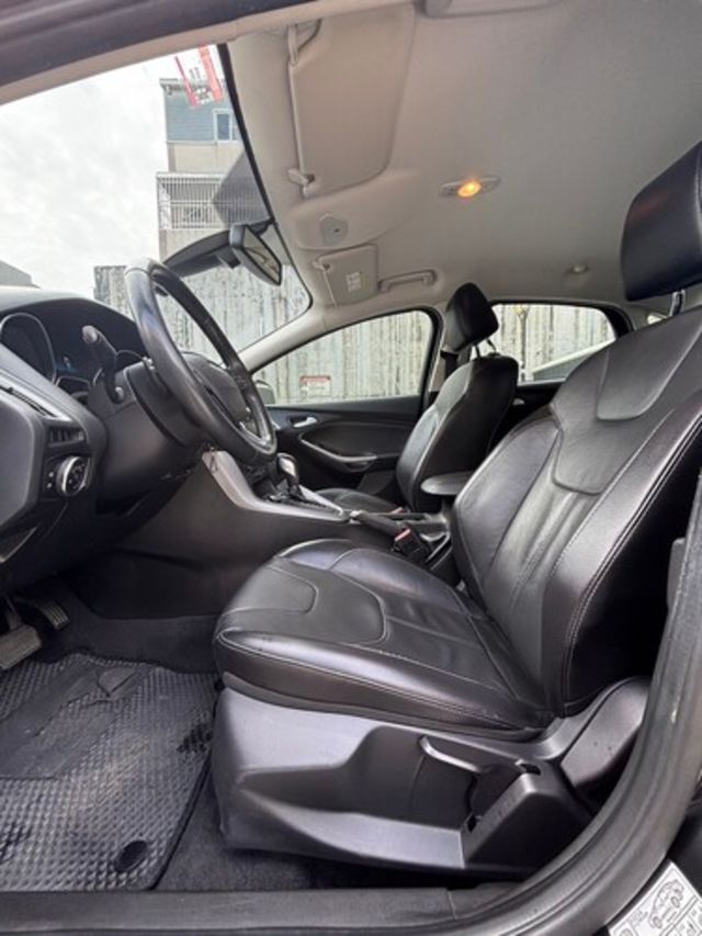 FORD福特 FOCUS  第17張相片