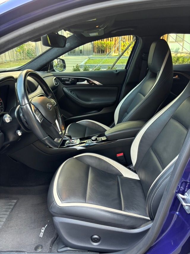 INFINITI無限 Q30  第20張相片