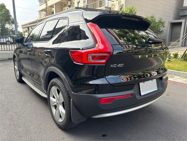 VOLVO富豪 XC40  第6張相片