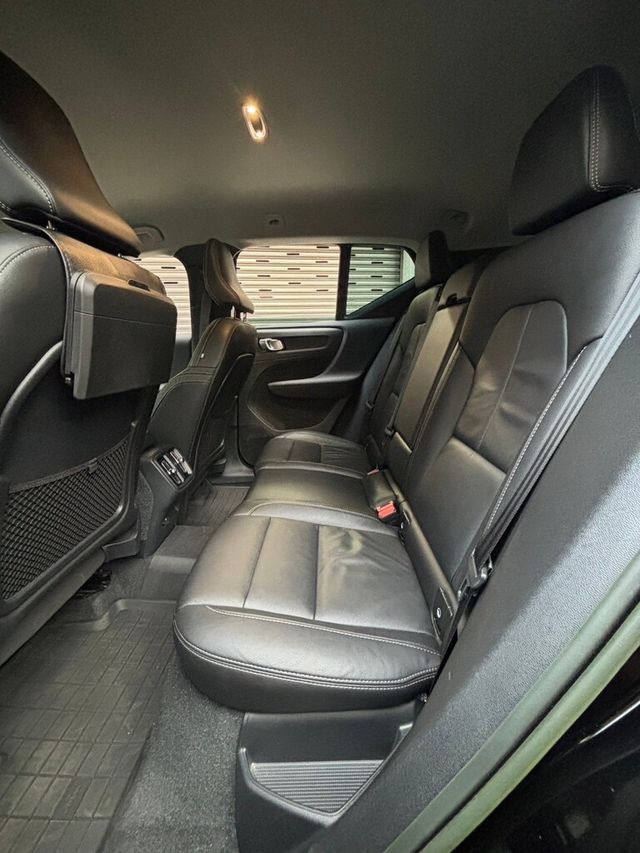VOLVO富豪 XC40  第12張相片