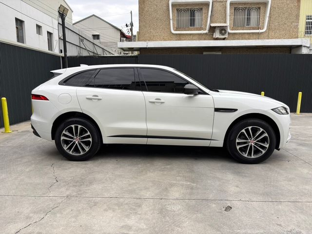 JAGUAR捷豹 F-PACE  第6張相片