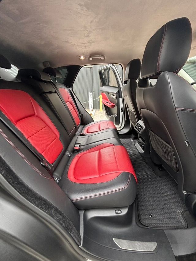 JAGUAR捷豹 F-PACE  第17張相片
