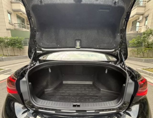 INFINITI無限 Q50  第10張相片