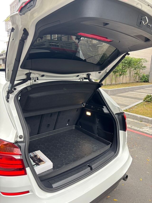 BMW寶馬 220I  第10張相片