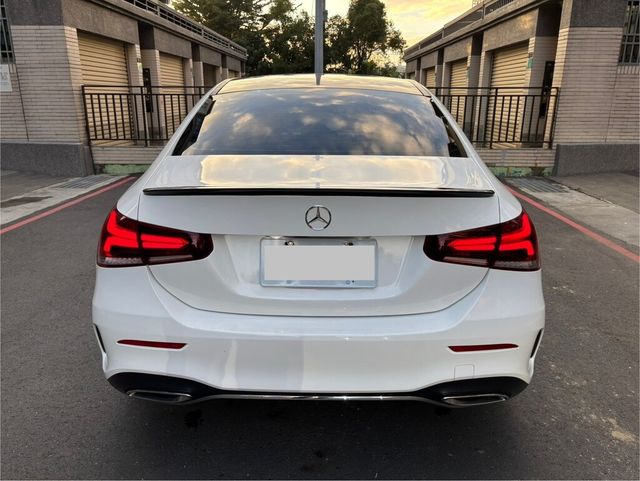 M-BENZ賓士 A220  第4張相片