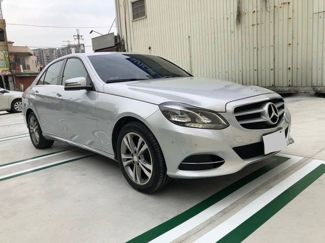 M-BENZ賓士 E250  第2張相片