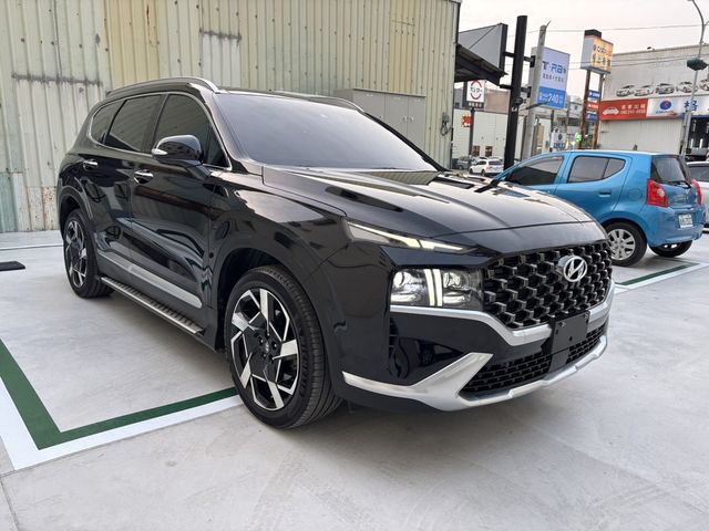 HYUNDAI現代 SANTA FE  第17張相片