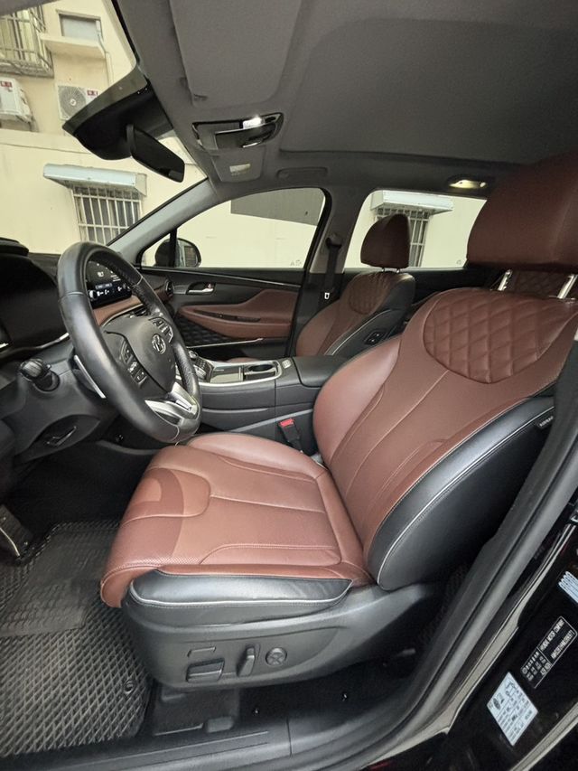 HYUNDAI現代 SANTA FE  第19張相片