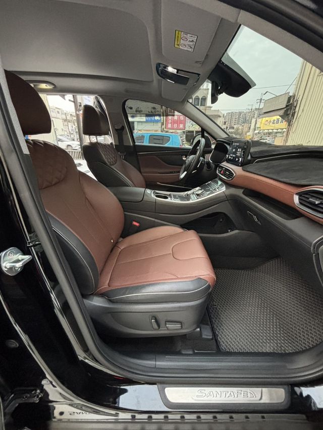 HYUNDAI現代 SANTA FE  第27張相片
