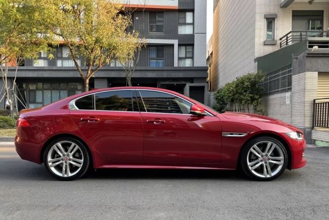 JAGUAR捷豹 XE  第7張相片
