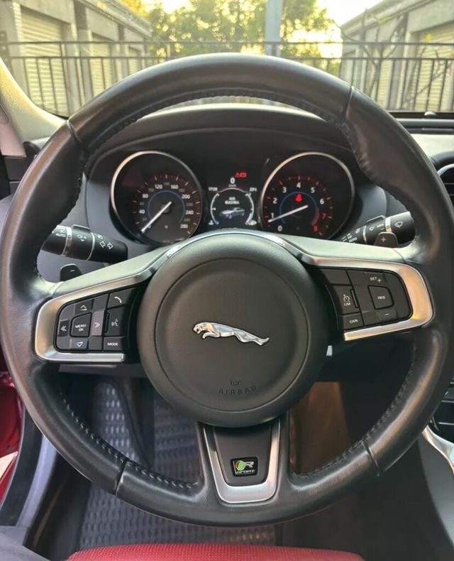 JAGUAR捷豹 XE  第14張相片