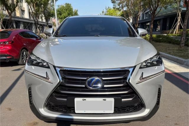 LEXUS凌志 NX300H  第3張相片
