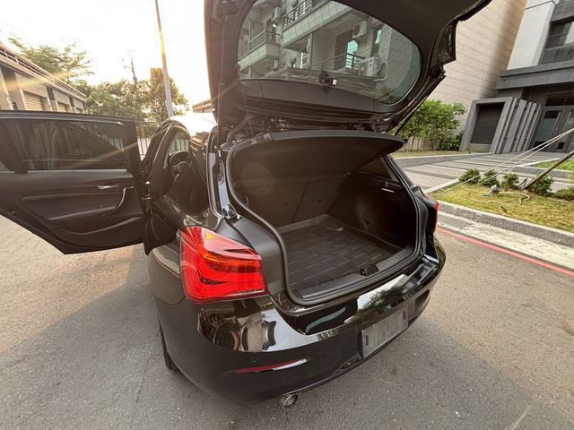 BMW寶馬 118I  第10張相片