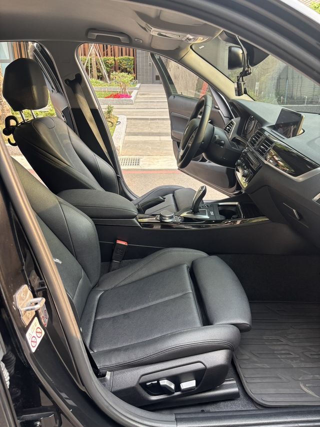 BMW寶馬 118I  第13張相片