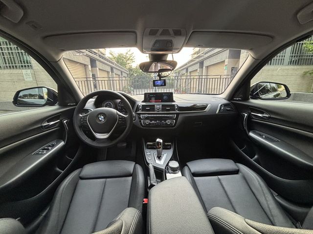 BMW寶馬 118I  第16張相片