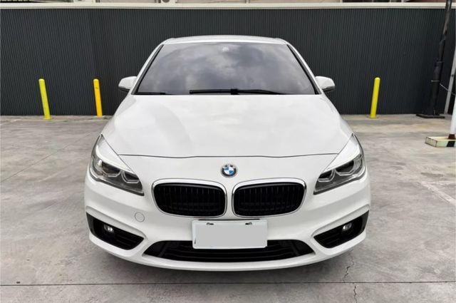 BMW寶馬 218I  第3張相片