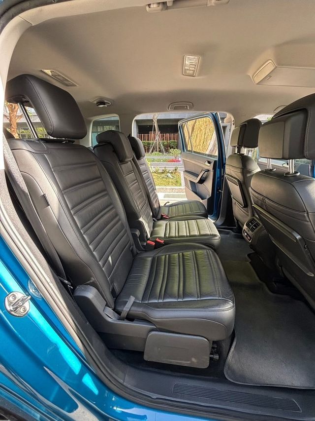 VOLKSWAGEN福斯 TOURAN  第12張相片