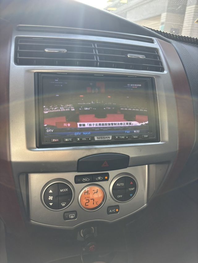 NISSAN日產 LIVINA  第16張相片