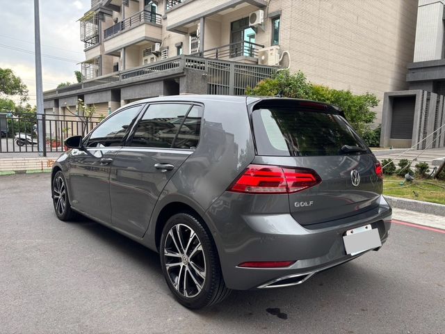VOLKSWAGEN福斯 GOLF  第2張相片