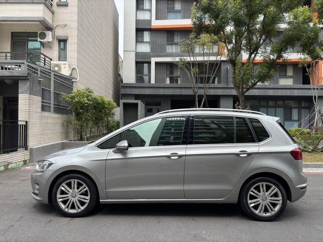 VOLKSWAGEN福斯 GOLF SPORTSVAN  第2張相片