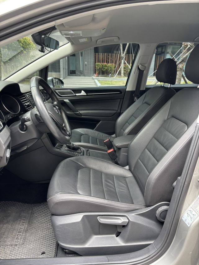 VOLKSWAGEN福斯 GOLF SPORTSVAN  第9張相片