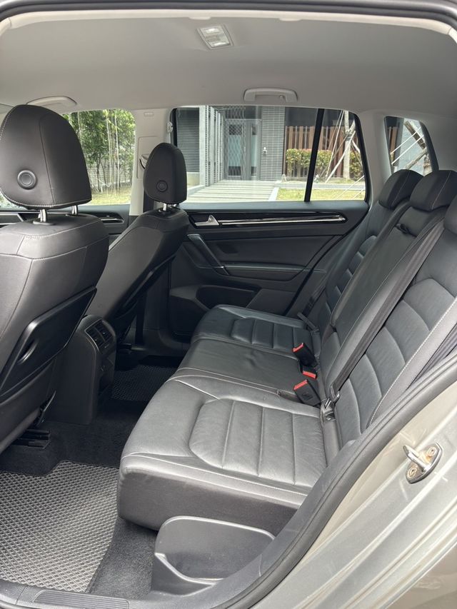 VOLKSWAGEN福斯 GOLF SPORTSVAN  第10張相片