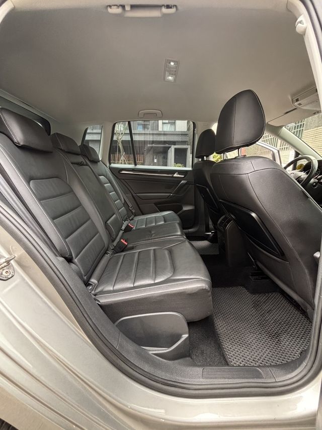 VOLKSWAGEN福斯 GOLF SPORTSVAN  第13張相片