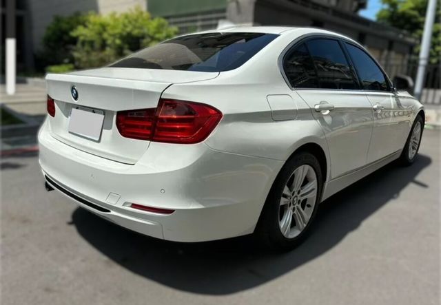 BMW寶馬 316I  第7張相片