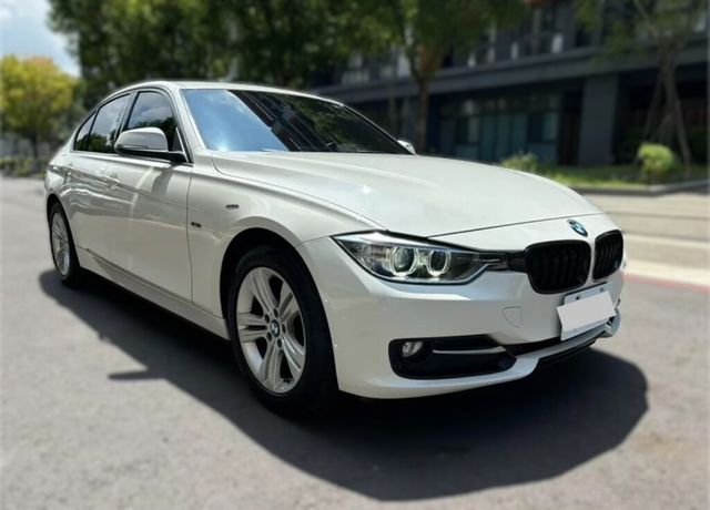 BMW寶馬 316I  第9張相片