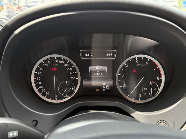 INFINITI無限 Q30  第5張相片