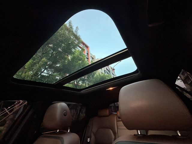 INFINITI無限 Q30  第11張相片