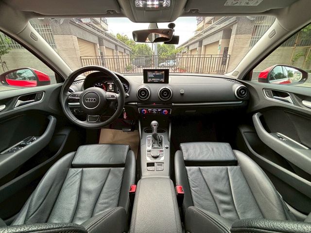 AUDI奧迪 A3  第10張相片