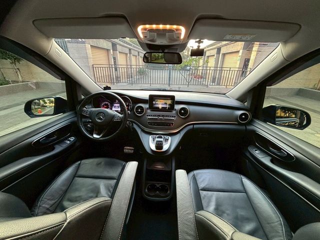 M-BENZ賓士 V220 D  第14張相片