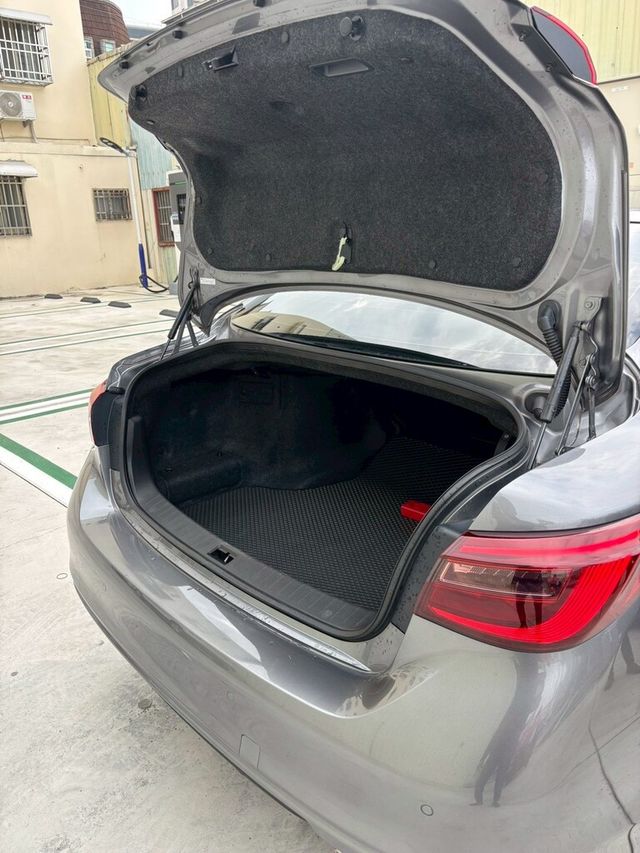 INFINITI無限 Q50  第9張相片