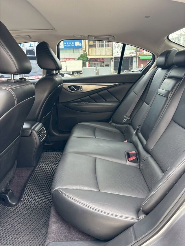 INFINITI無限 Q50  第15張相片