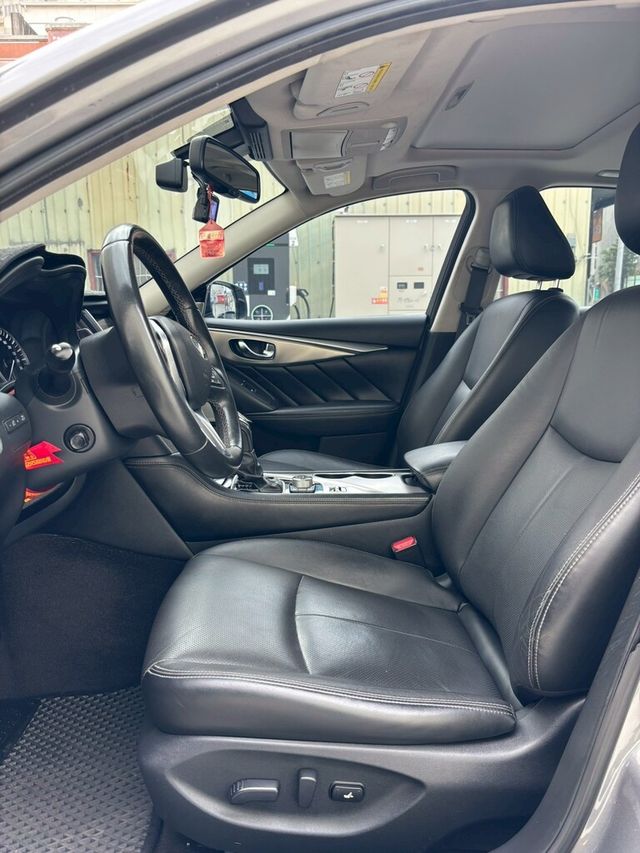 INFINITI無限 Q50  第16張相片